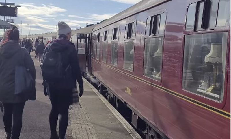 🎥 footage by @katexploring on her 1-Day Scottish Highlands & The Jacobite Steam Train tour from Edinburgh in October 2023.